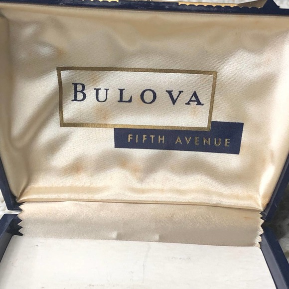 Vintage Bulova Fifth Avenue Original Plastic Watch Display Storage Box Case - Picture 10 of 16